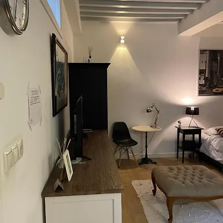Studio Ground Floor *