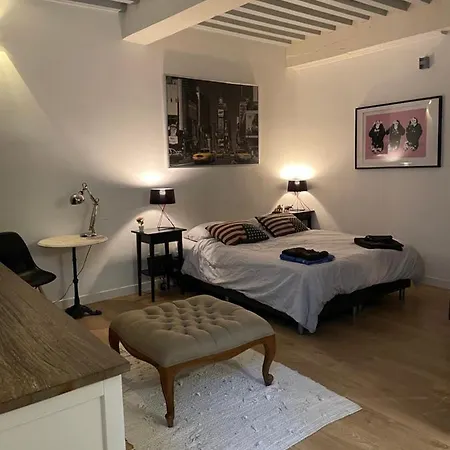 Studio Ground Floor *